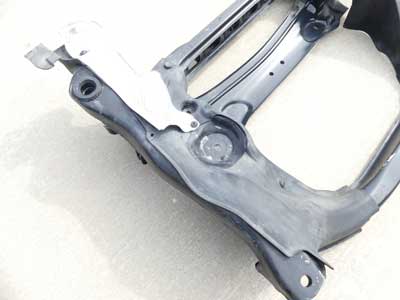 Mercedes Front Subframe Engine Cradle Crossmember A2216200387 C216 W221 CL550 S5503